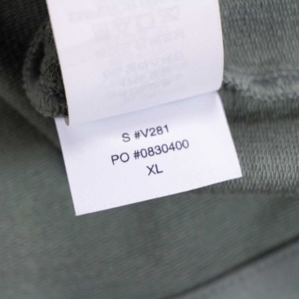Vuori Men's Button-Up Workshirt in Sage - Picture 10 of 10